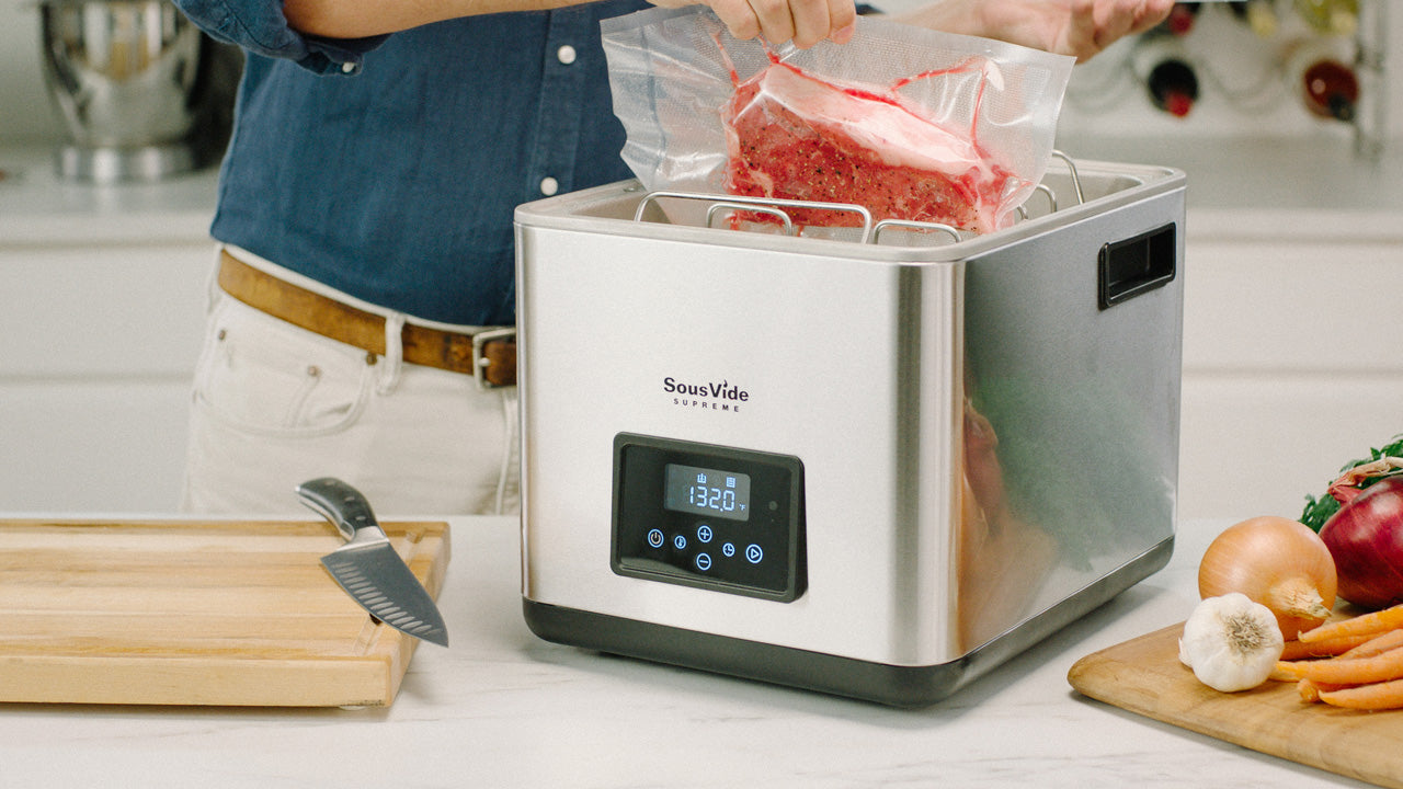 SousVide Supreme Vacuum Sealer with 12 Cooking Pouches